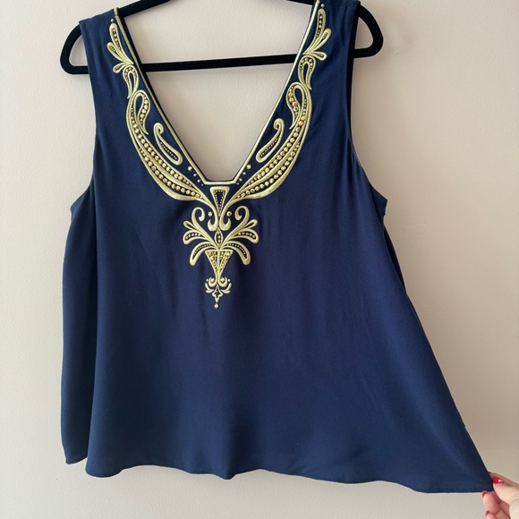 Lilly Pulitzer Owen Top || Size L - Picture 8 of 8